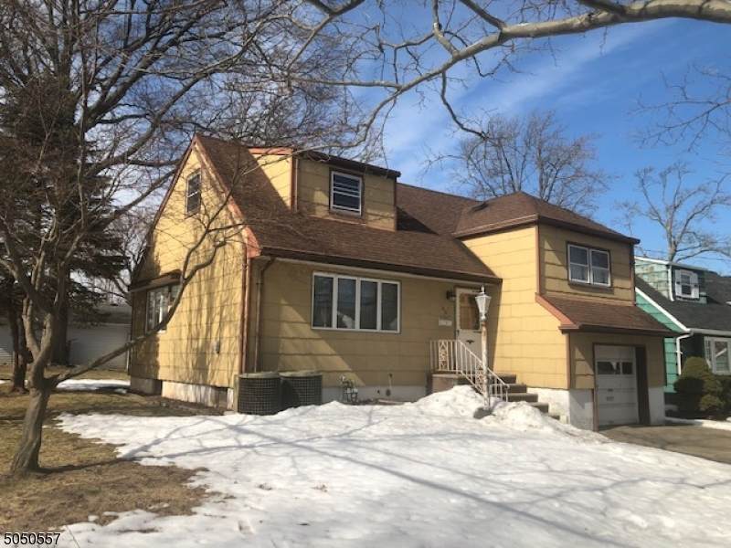 214 Rudolph Ave - Photo 1