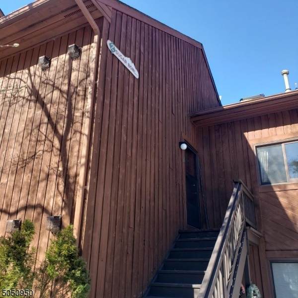 2 Sugarbowl Ct. Unit 6 - Photo 1