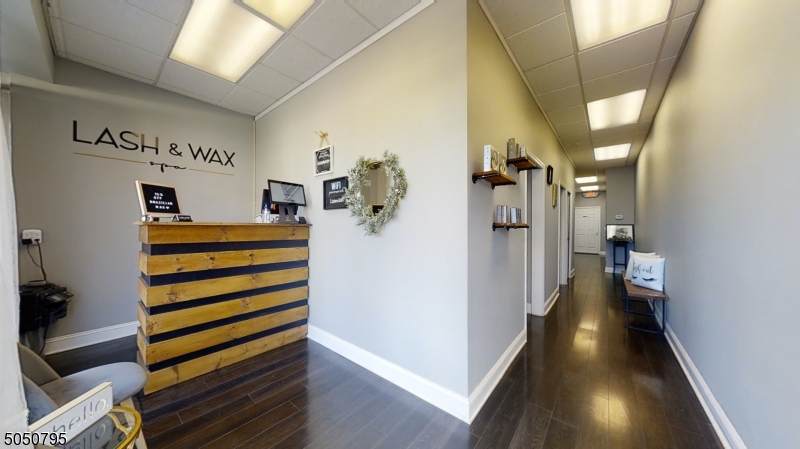375 Centre St - Photo 1