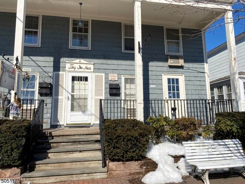 41 Main St - Photo 1