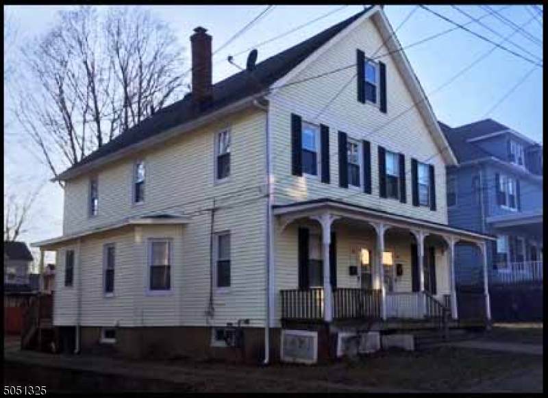 64 Berry St - Photo 1