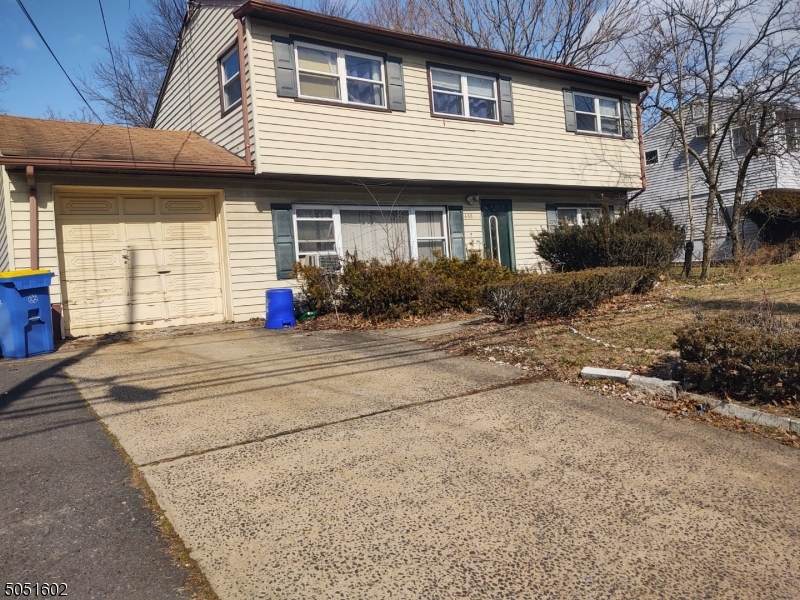 448 Franklin Blvd - Photo 1