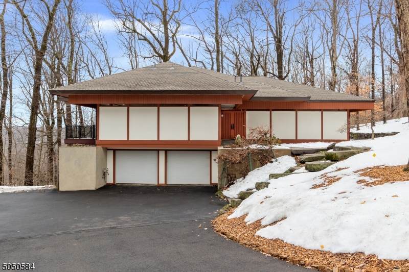 418 Ridge Rd - Photo 1