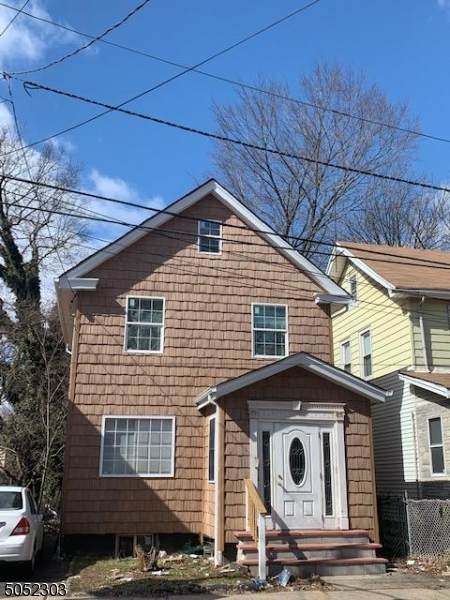 13 Dupont Pl - Photo 1