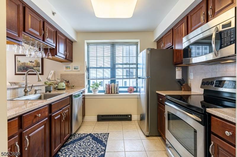 7 Prospect St - Photo 1