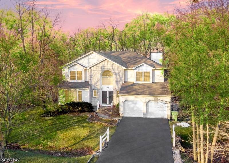 22 Battista Ct - Photo 1