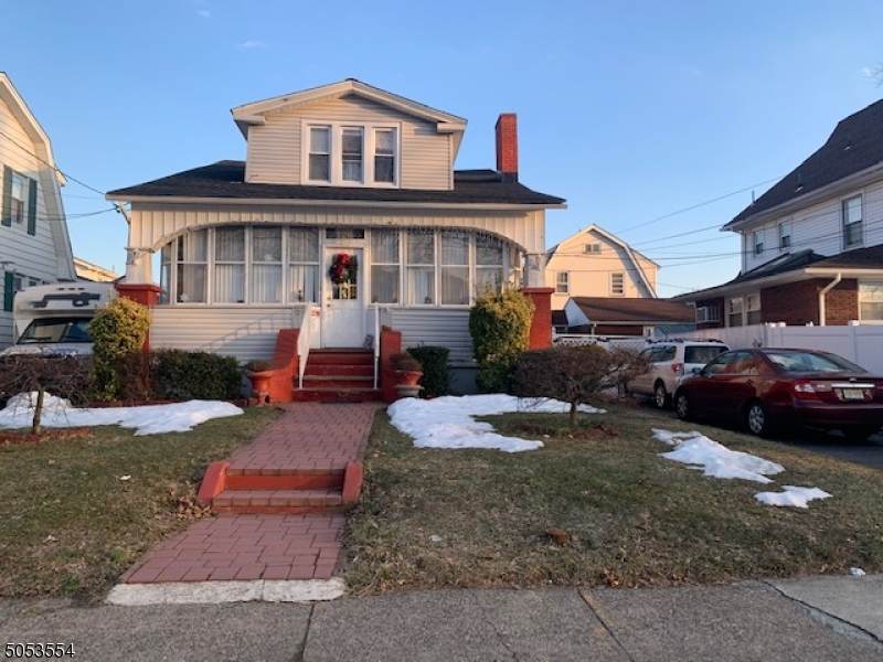 126 Crosby Ave - Photo 1