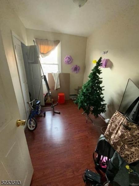 179 Beech St - Photo 1
