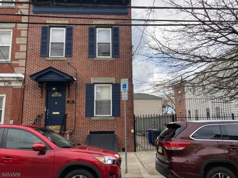 622 N 7th St - Photo 1