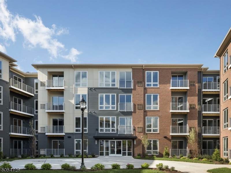 1400 South Ave - Photo 1