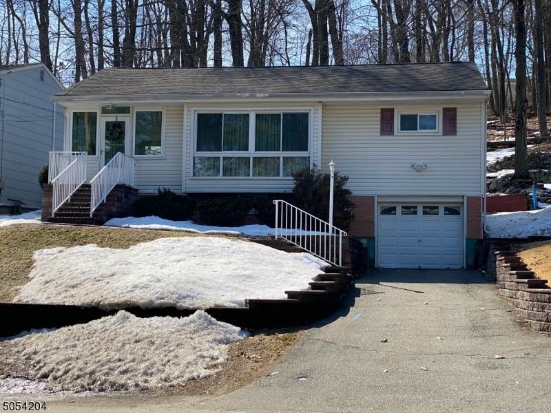 76 White Meadow Rd - Photo 1