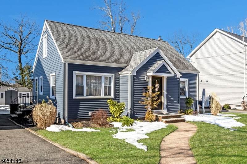 838 Auburn Ave - Photo 1