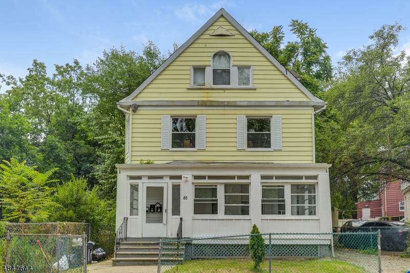 46 Park Pl - Photo 1