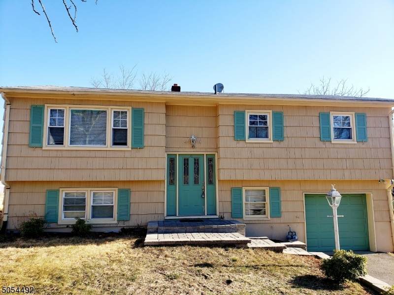 10 White Birch Dr - Photo 1