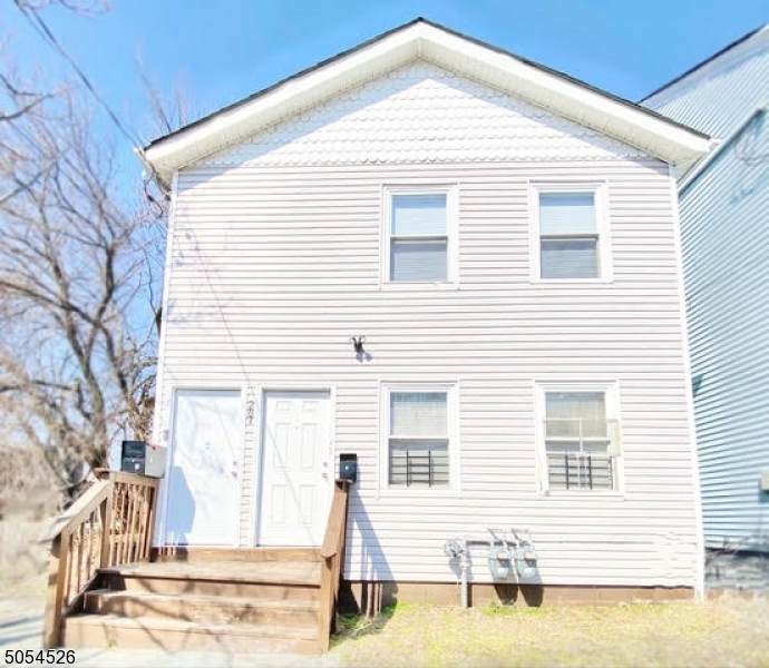 281 Presidential Blvd - Photo 1