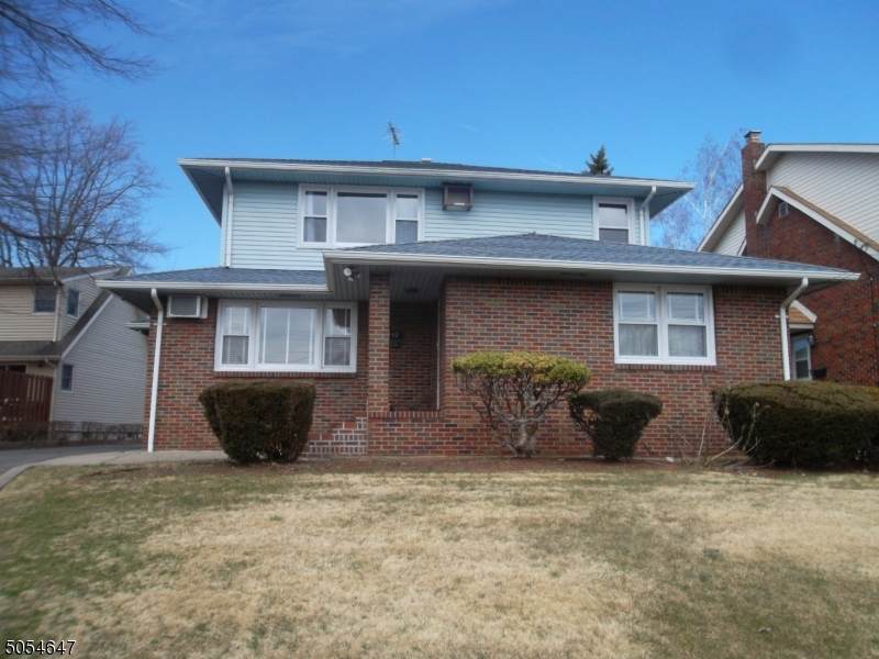 150 Willet St (Aka 152) - Photo 1