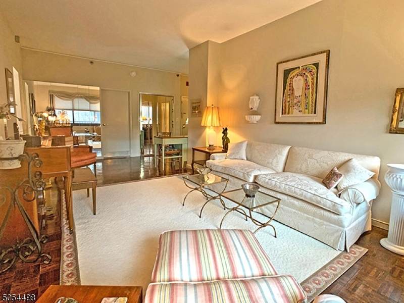 326 Prospect Ave - Photo 1