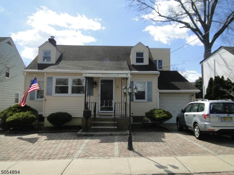 13 Avon Pl - Photo 1