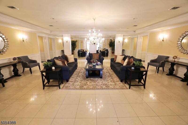 6204 Harcourt Rd - Photo 1