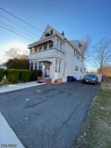105 Baldwin Pl - Photo 1