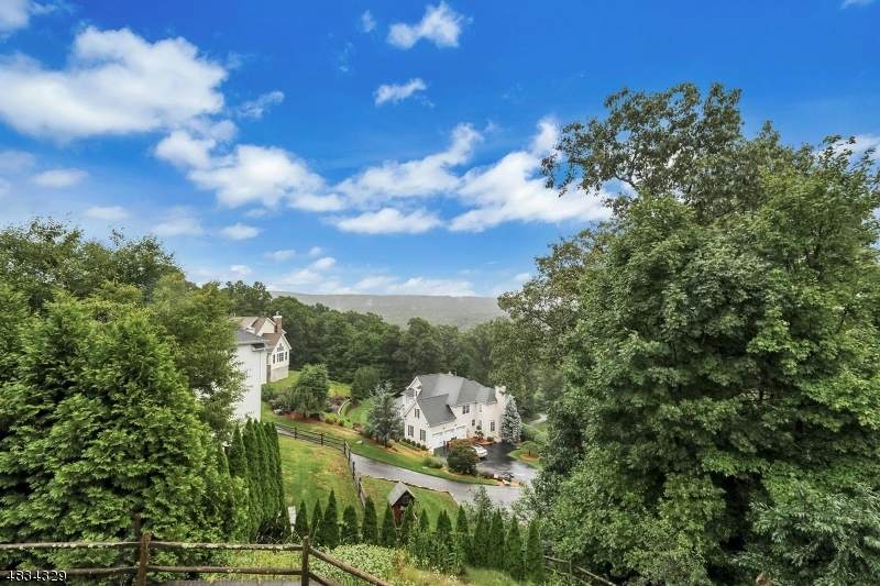 63 Overlook Rdg - Photo 1
