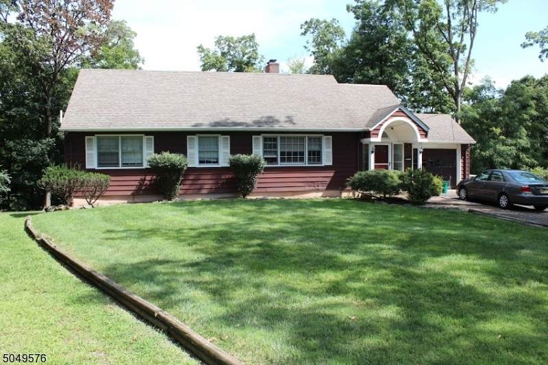9 Cobb Rd - Photo 1