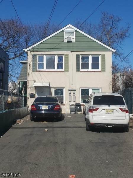 40 Ryerson Ave - Photo 1