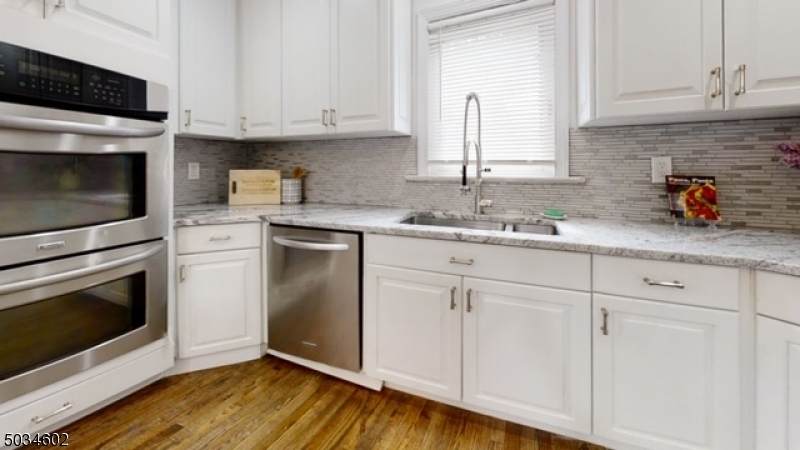 435 Hillside Ave - Photo 1