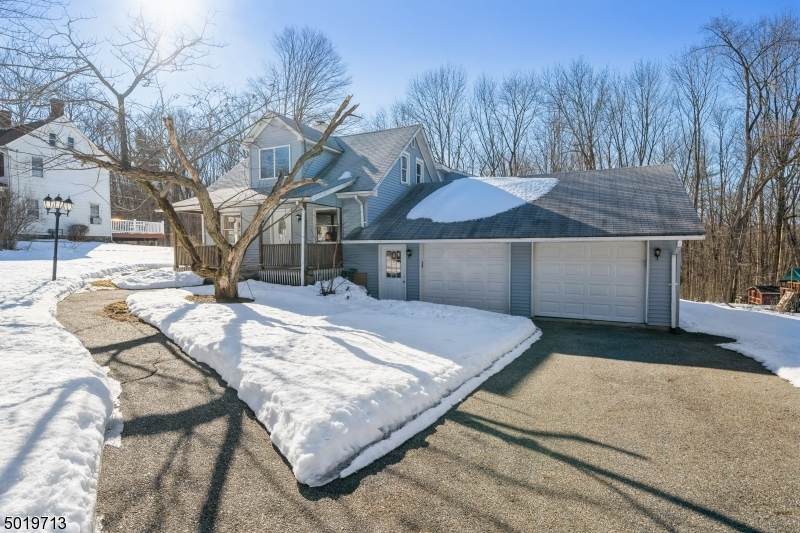 1653 Macopin Rd - Photo 1