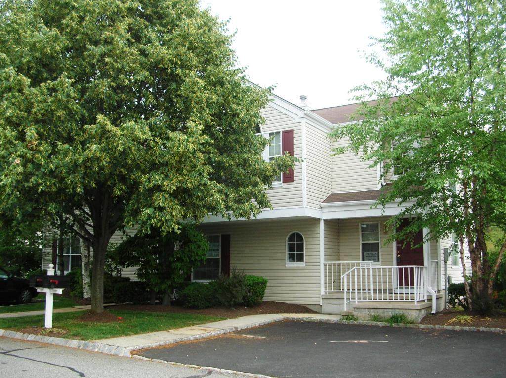 416 Cardinal Ln - Photo 1