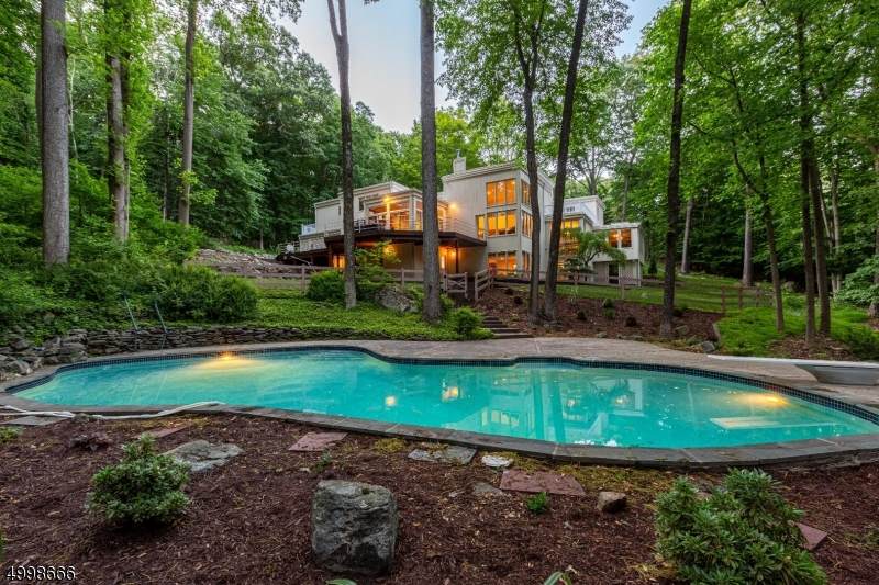 5 Wooded Acres Ln - Photo 1