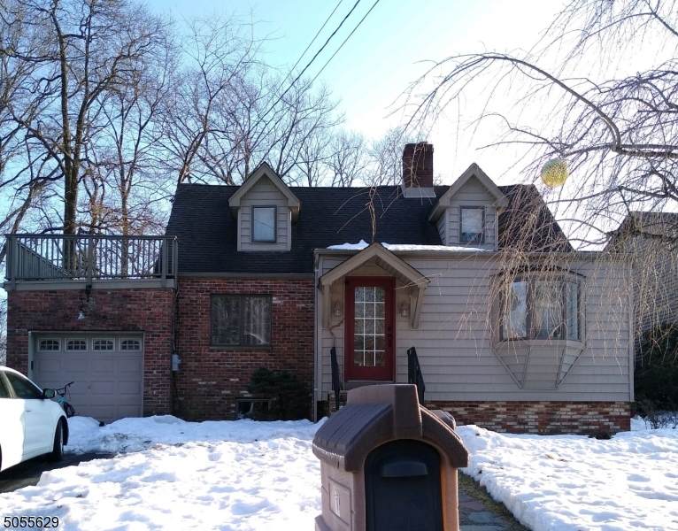 30 Mohawk Ave - Photo 1
