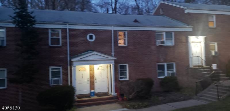 163 Knickerbocker Rd - Photo 1