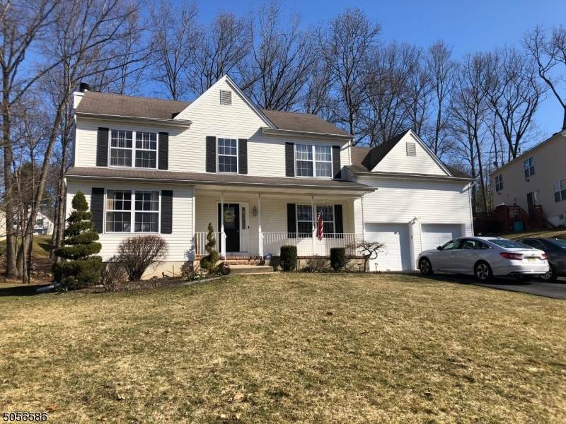 19 Sherwood Pl - Photo 1