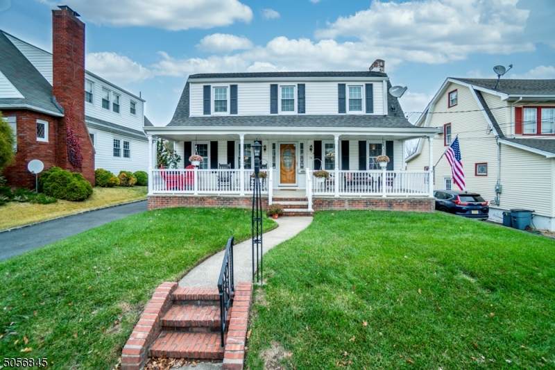 76 Dumont Ave - Photo 1
