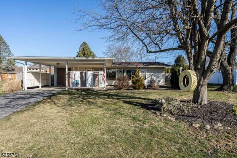 607 Lynda Rd - Photo 1