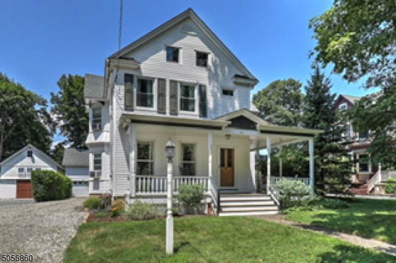 6 Overlook Ave - Photo 1