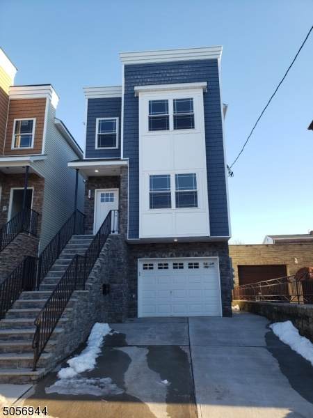 232 Palmer St - Photo 1