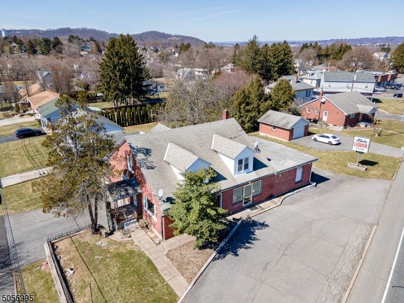 737 3rd Ave - Photo 1