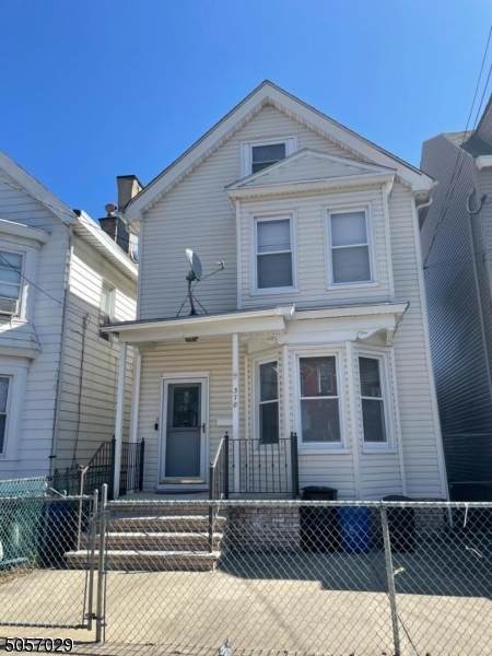 378 Lincoln Avenue - Photo 1