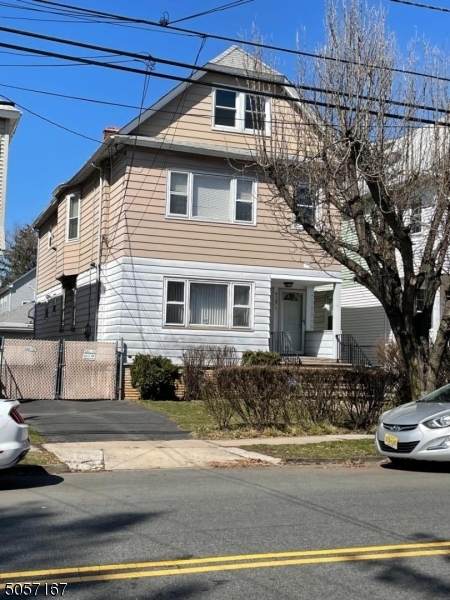 910 Monroe Ave - Photo 1