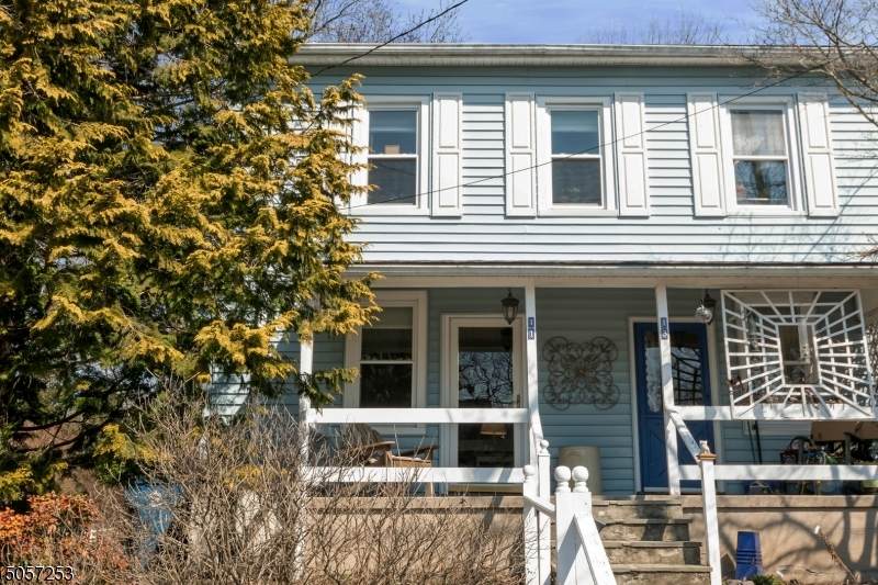 11 Broad St - Photo 1