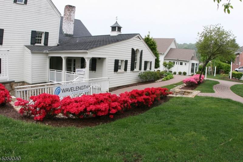 2 Morristown Rd - Photo 1