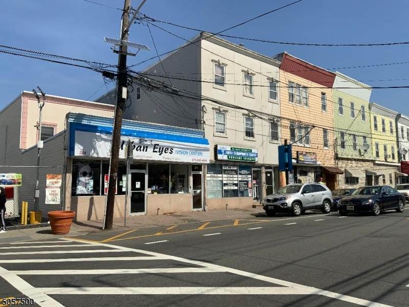 234 Ferry St - Photo 1