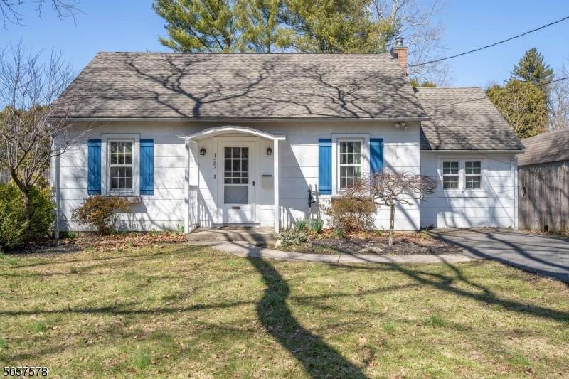 127 Liberty Blvd - Photo 1