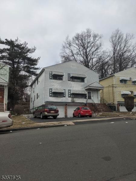 191 Hillside Ter - Photo 1
