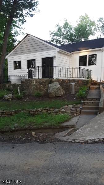 7 Raccoon Island Rd - Photo 1