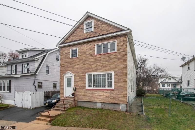 311 Itaska St - Photo 1