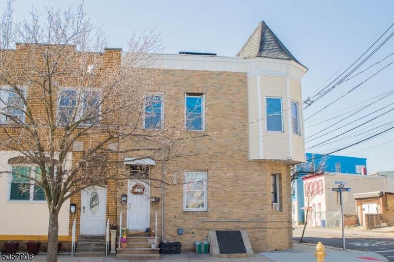 53 Belmont Ave - Photo 1