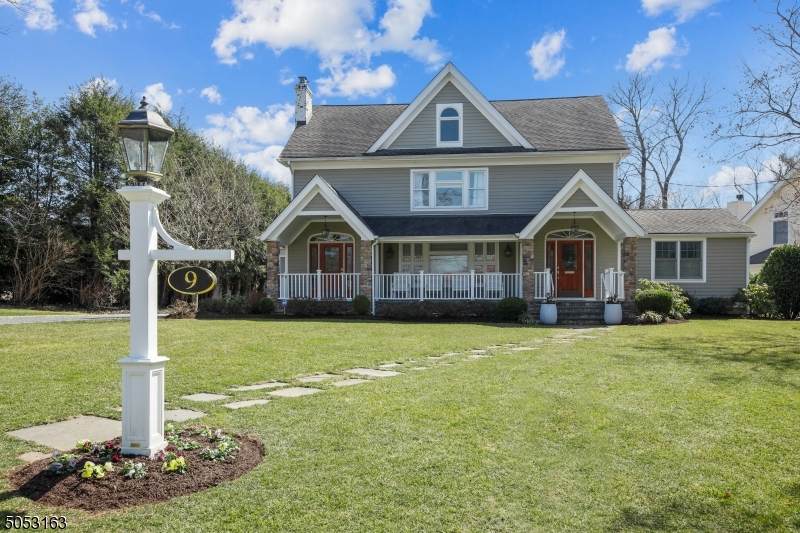 9 Prospect Hill Ave - Photo 1